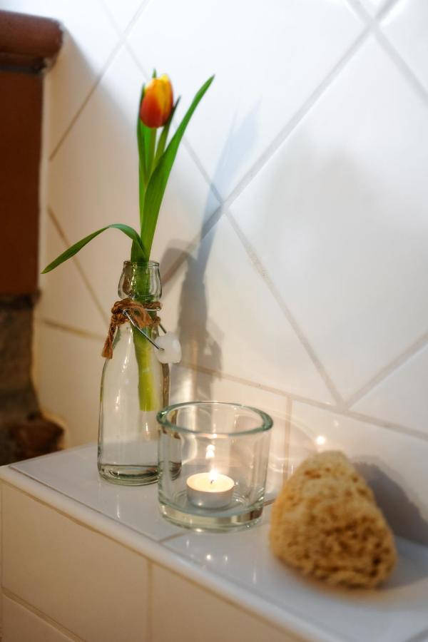 Romantische Ferienwohnung In Jugendstilvilla - Villa Del Viento Neustadt an der Weinstraße Buitenkant foto