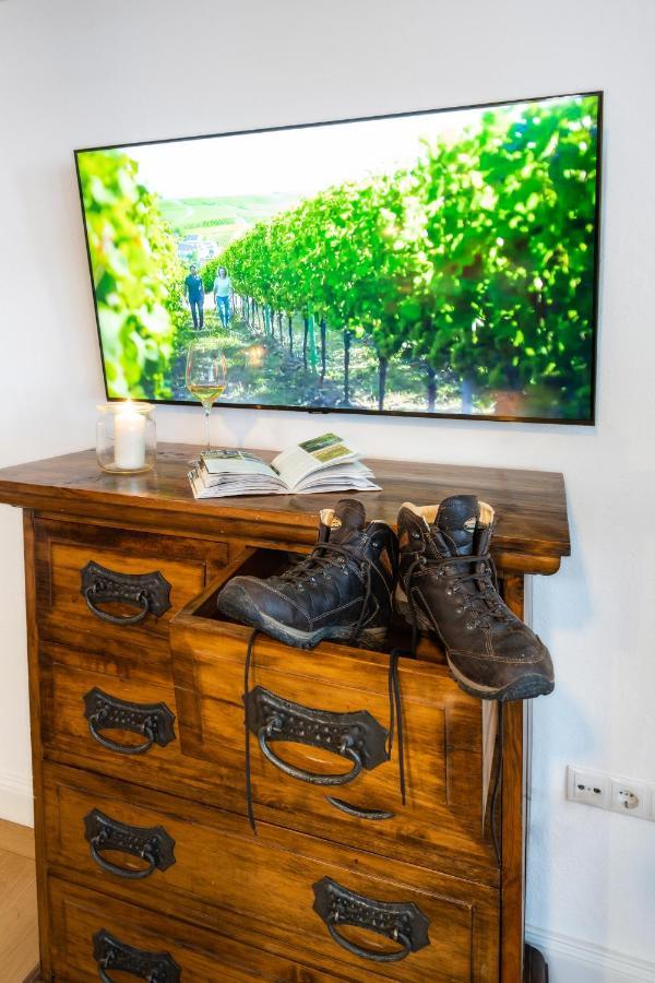 Romantische Ferienwohnung In Jugendstilvilla - Villa Del Viento Neustadt an der Weinstraße Buitenkant foto